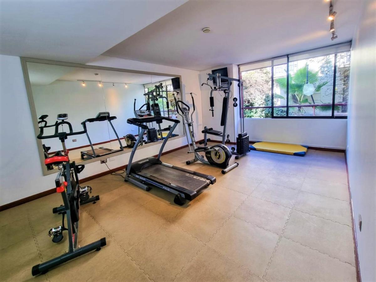 Panamericana Hotel Providencia Сантяго Екстериор снимка