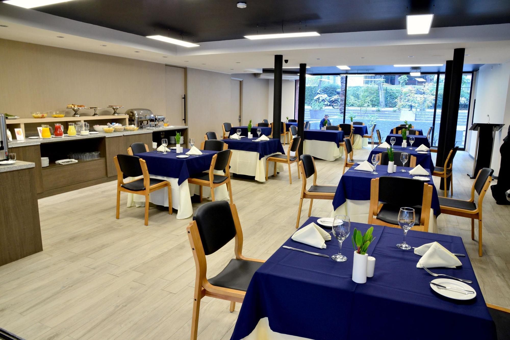 Panamericana Hotel Providencia Сантяго Екстериор снимка