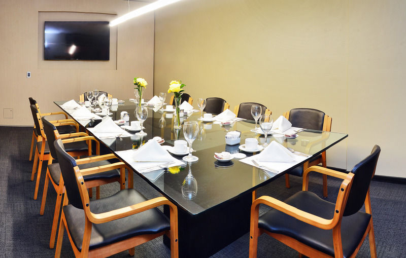 Panamericana Hotel Providencia Сантяго Екстериор снимка