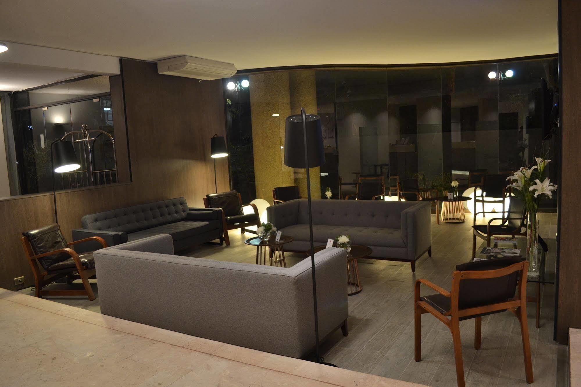 Panamericana Hotel Providencia Сантяго Екстериор снимка